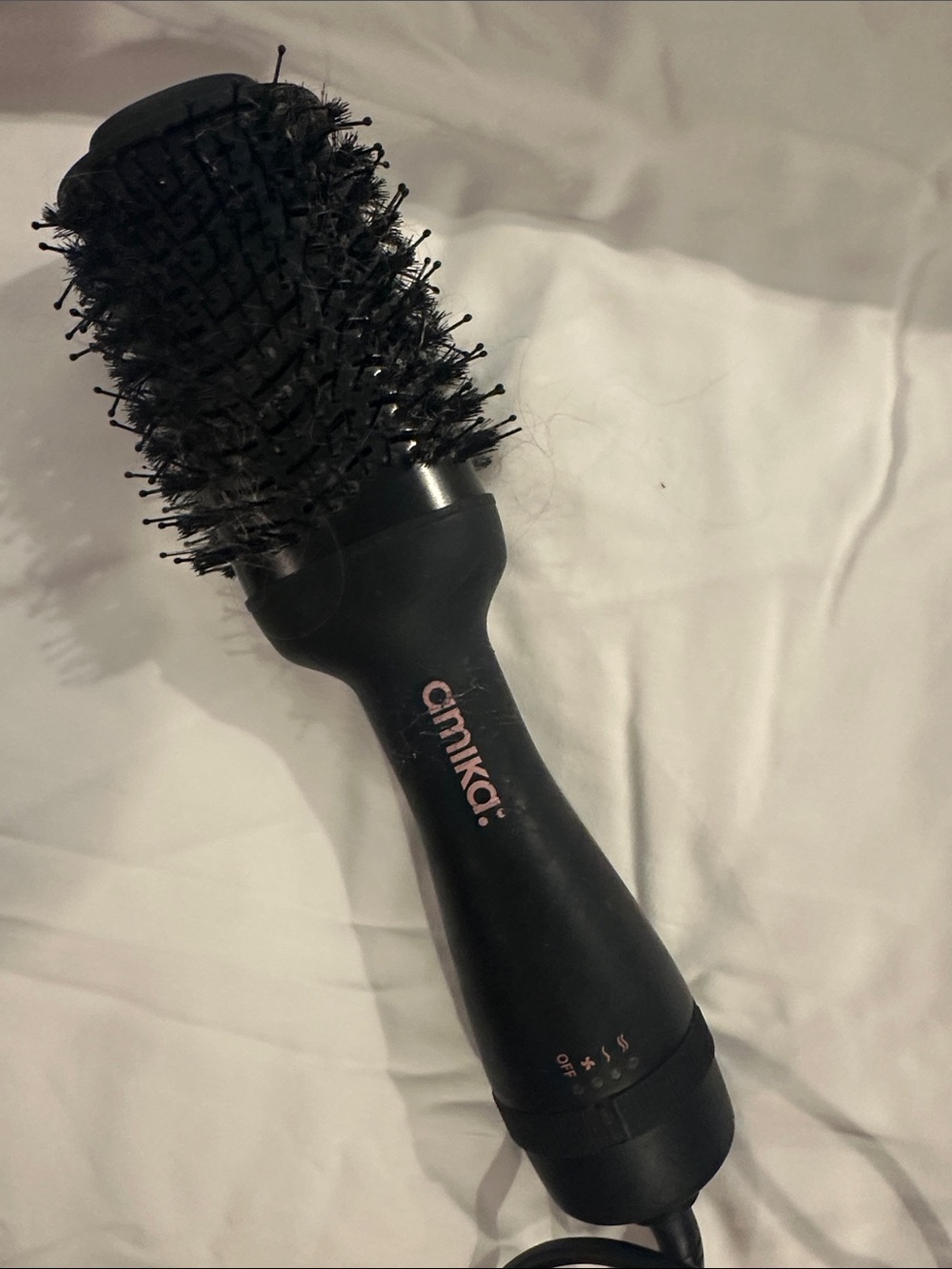 amika Black Round Hot Air Brush with Pink Logo